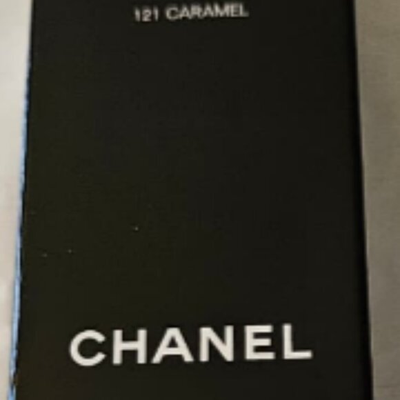 Chanel Ultra Le Teint Ultrawear Flawless Finish Foundation BR132 - Picture 7 of 9